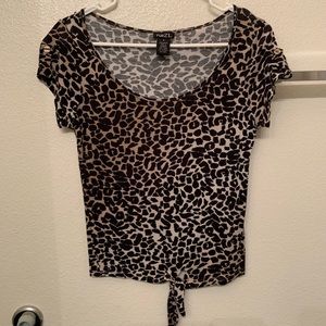 Leopard print tee
